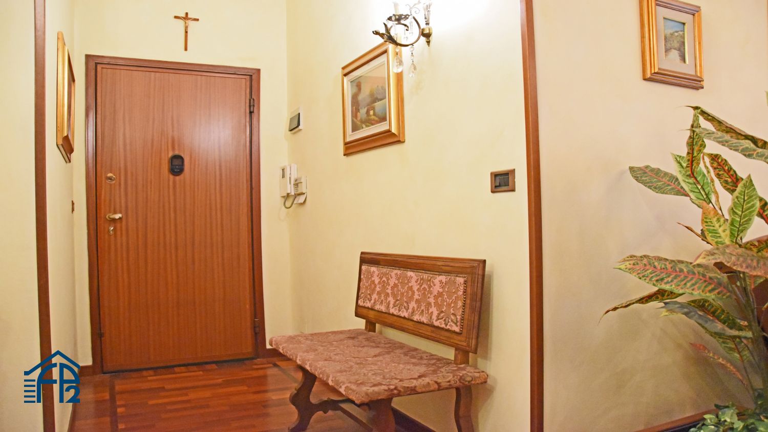Quadrilocale con doppi servizi