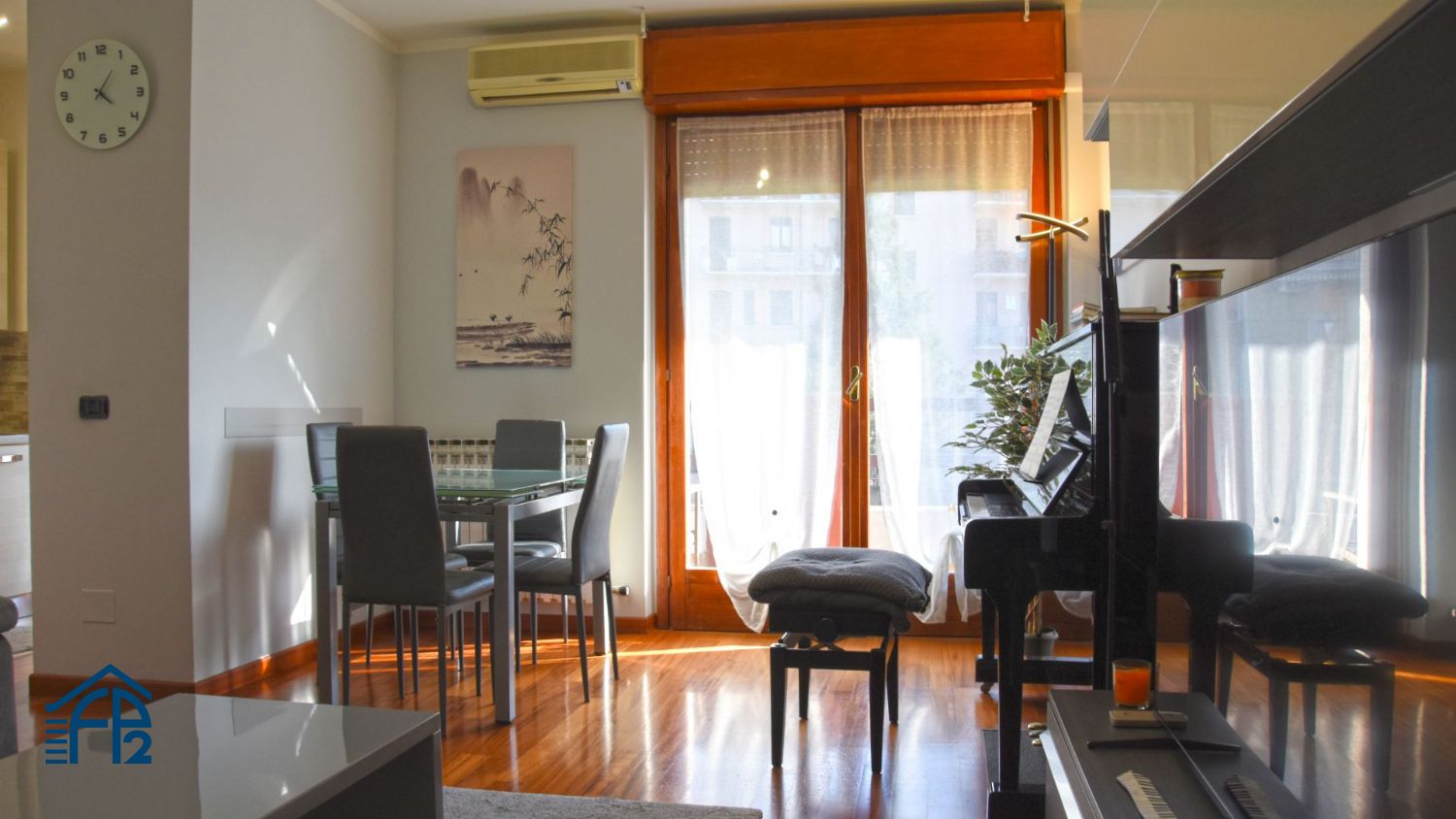 Bilocale con balcone