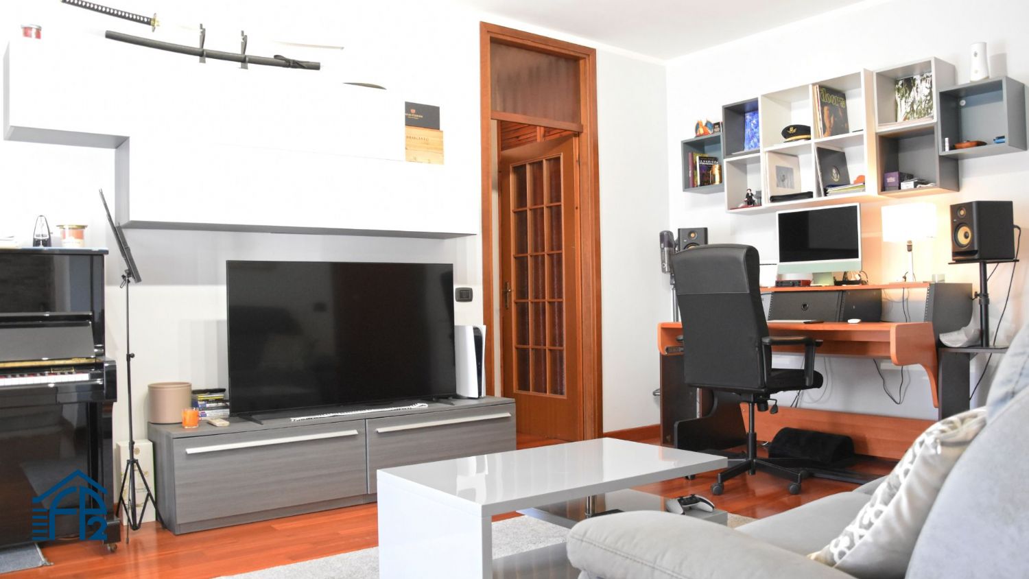 Bilocale con balcone