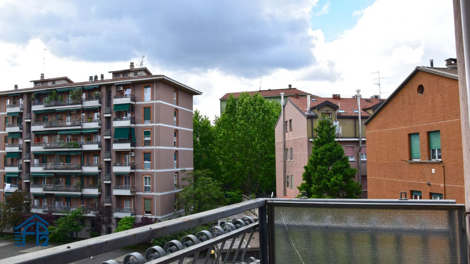 Bilocale arredato adiacenze metropolitana