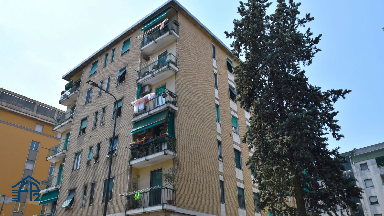 Bilocale con balcone