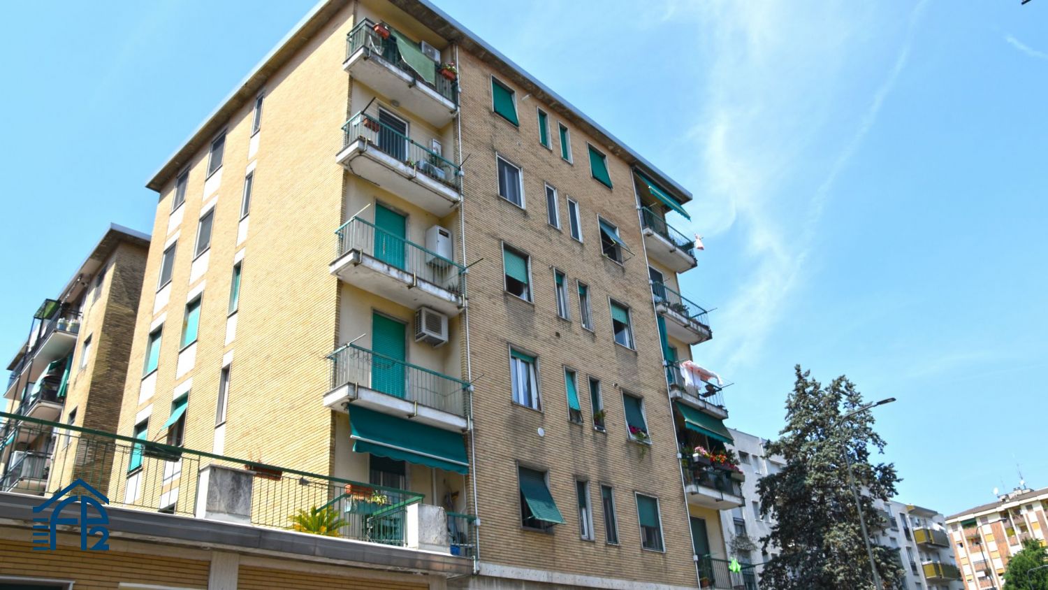 Bilocale con balcone