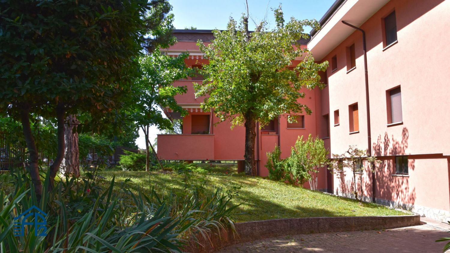 Quadrilocale doppi servizi zona Milanino