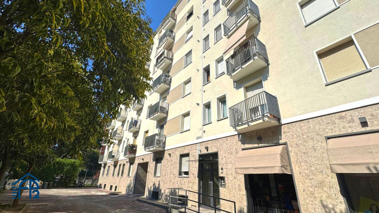 Monolocale con area cortile indipendente