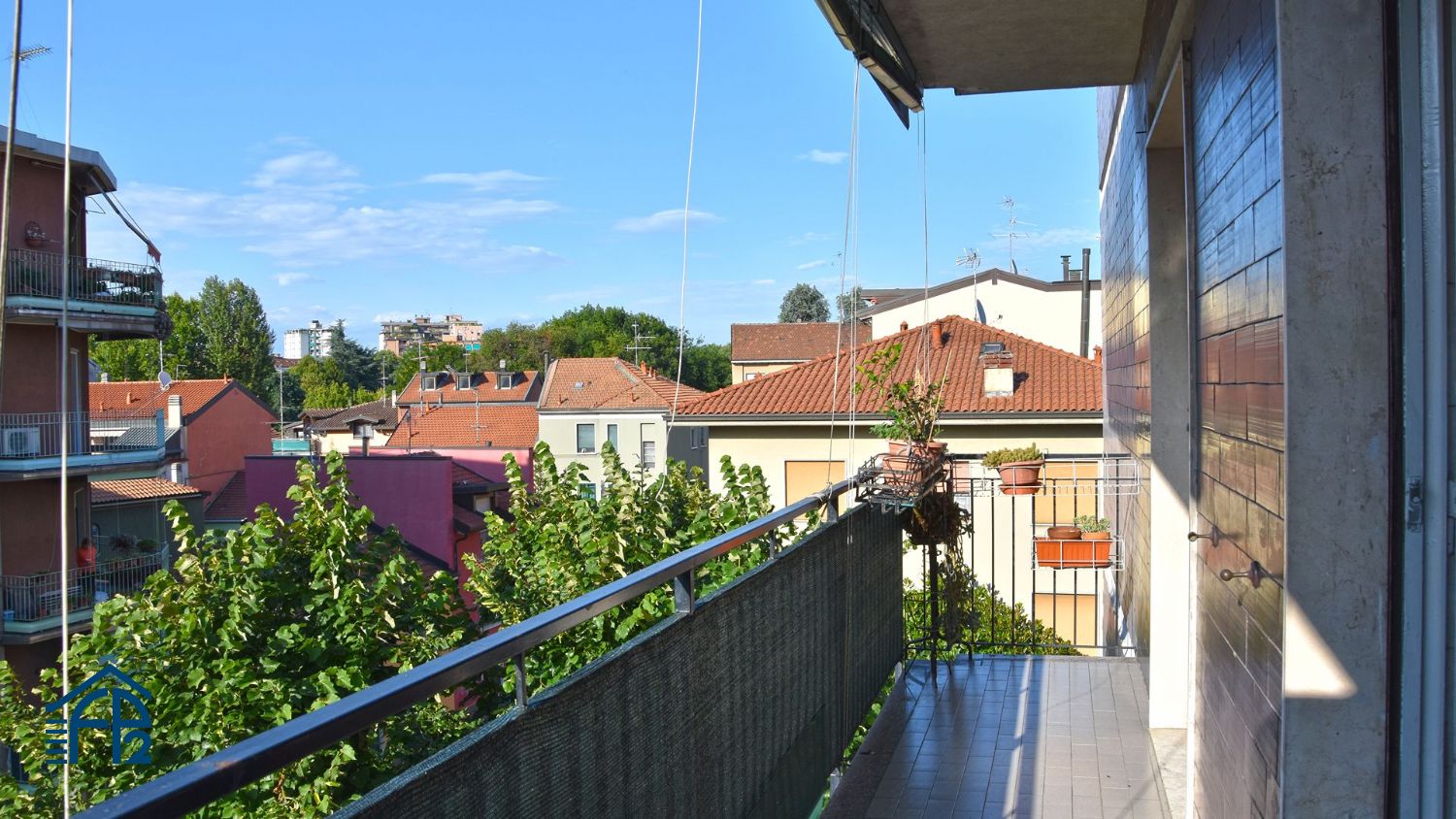 Bilocale con balcone