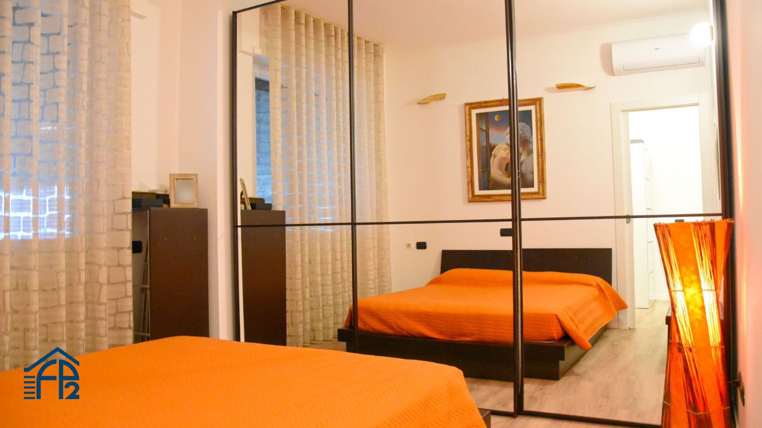 Ampio trilocale con terrazzino e studio