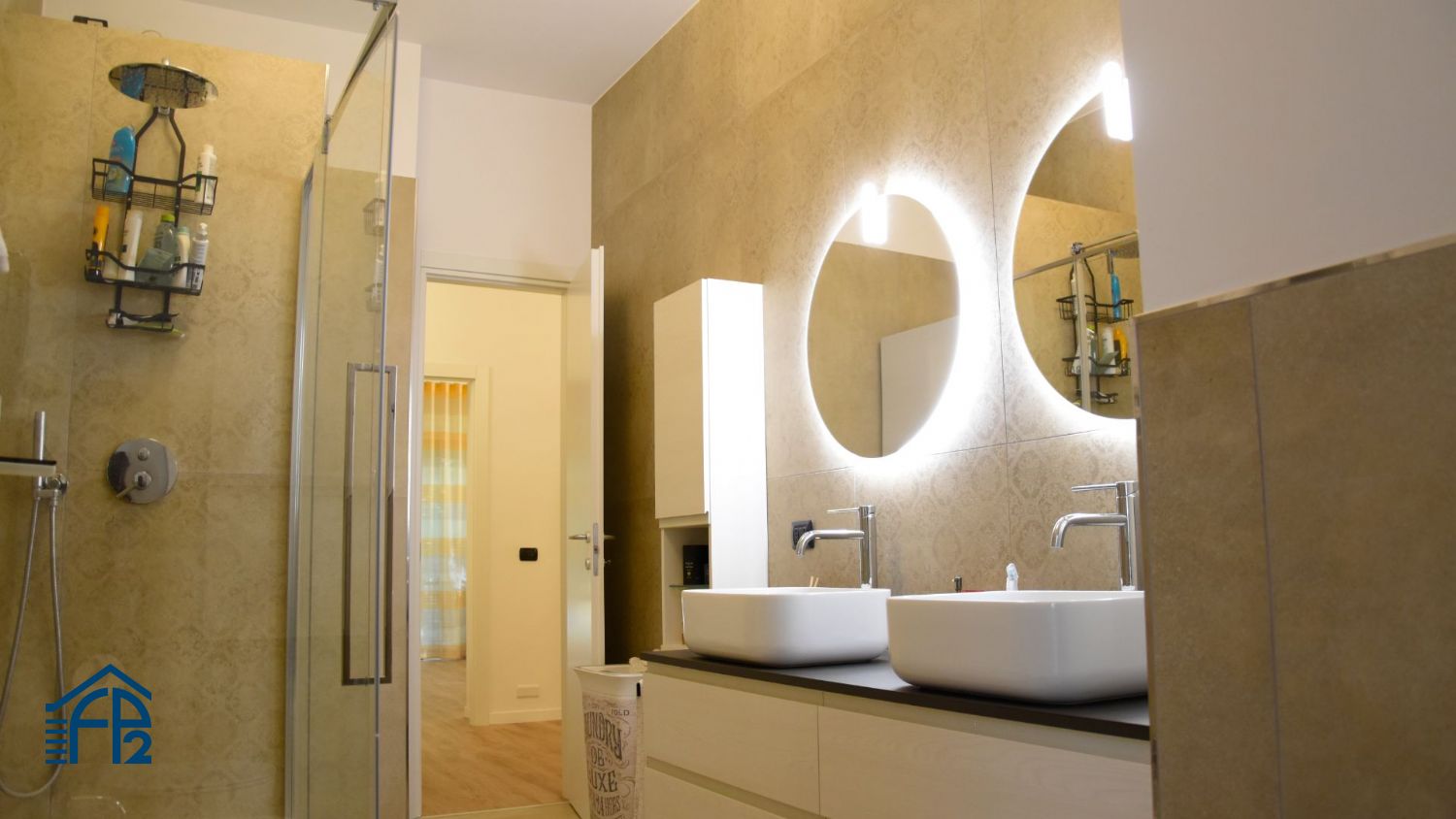 Ampio trilocale con terrazzino e studio