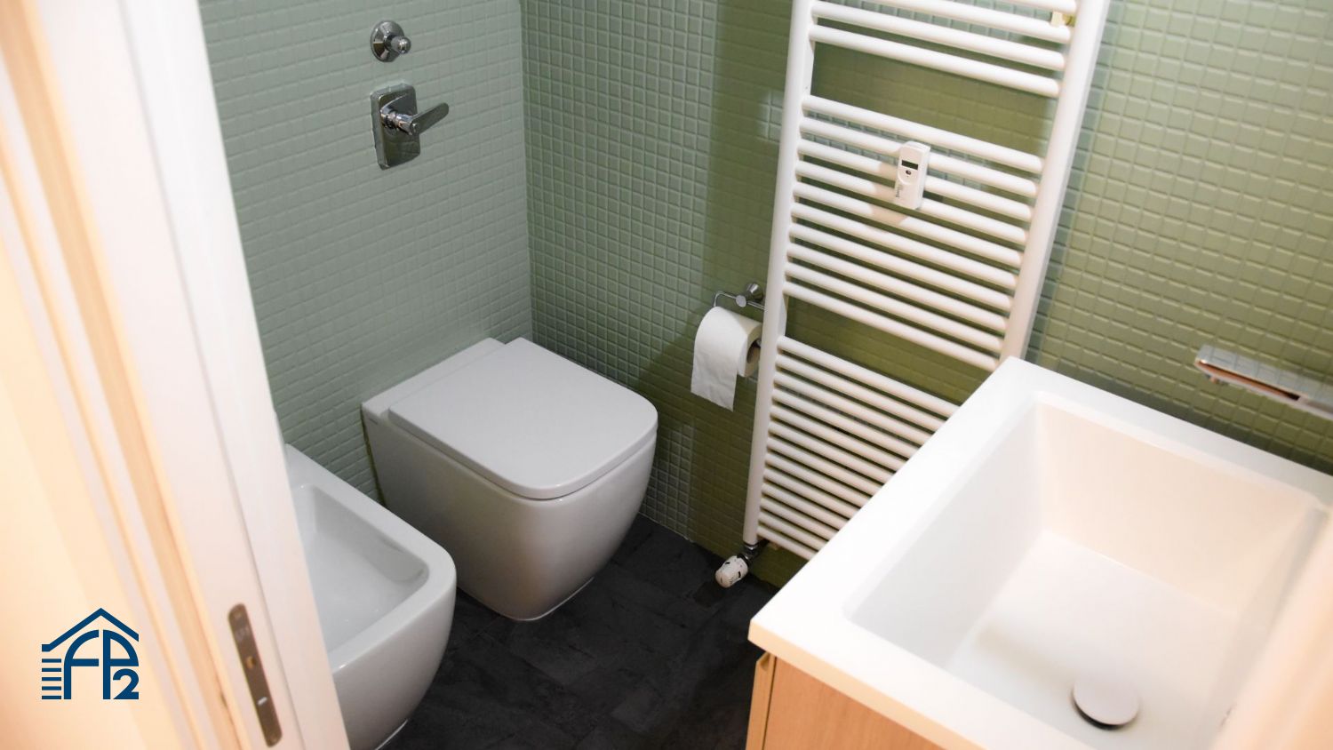 Ampio trilocale con terrazzino e studio