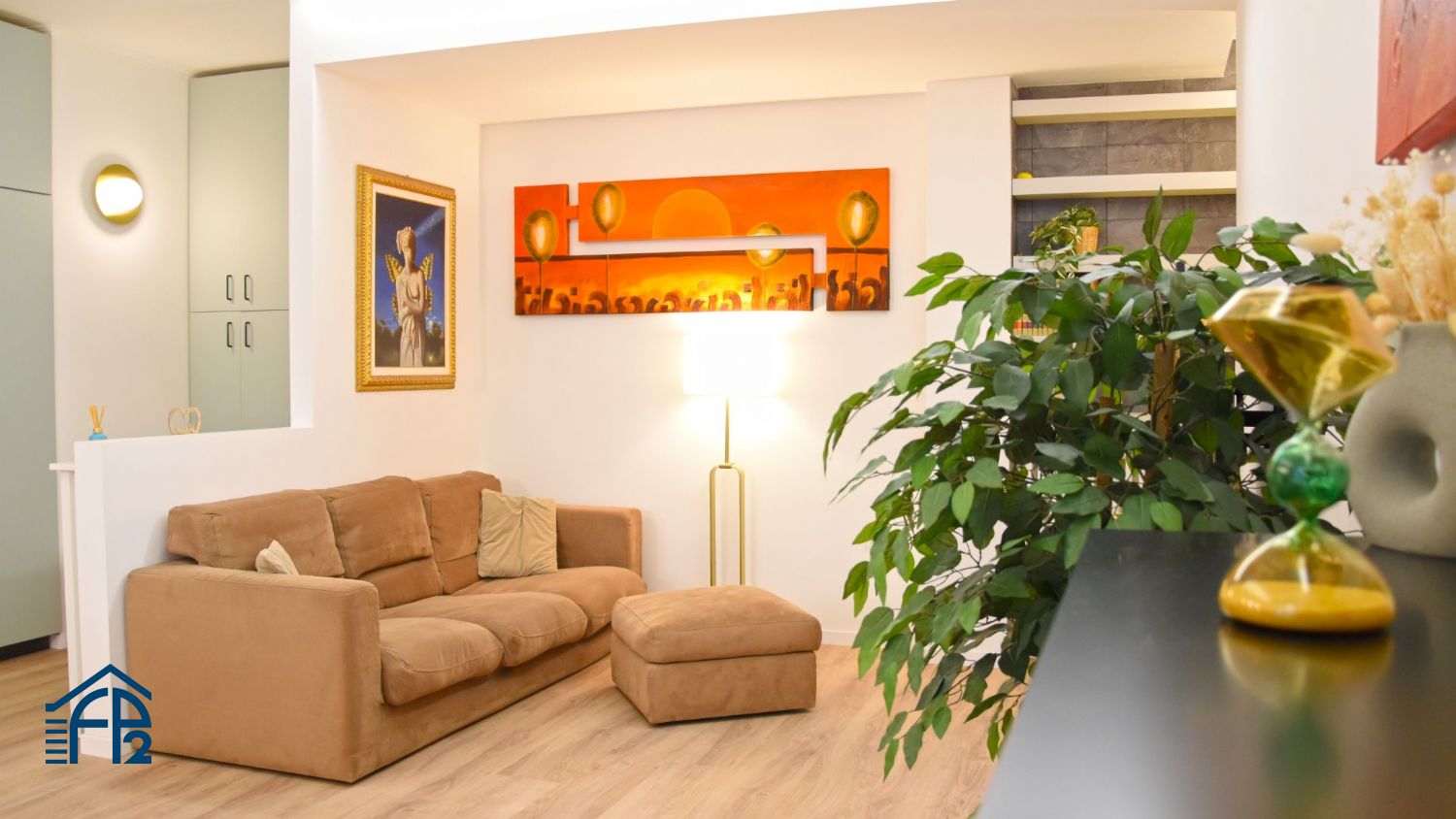 Ampio trilocale con terrazzino e studio