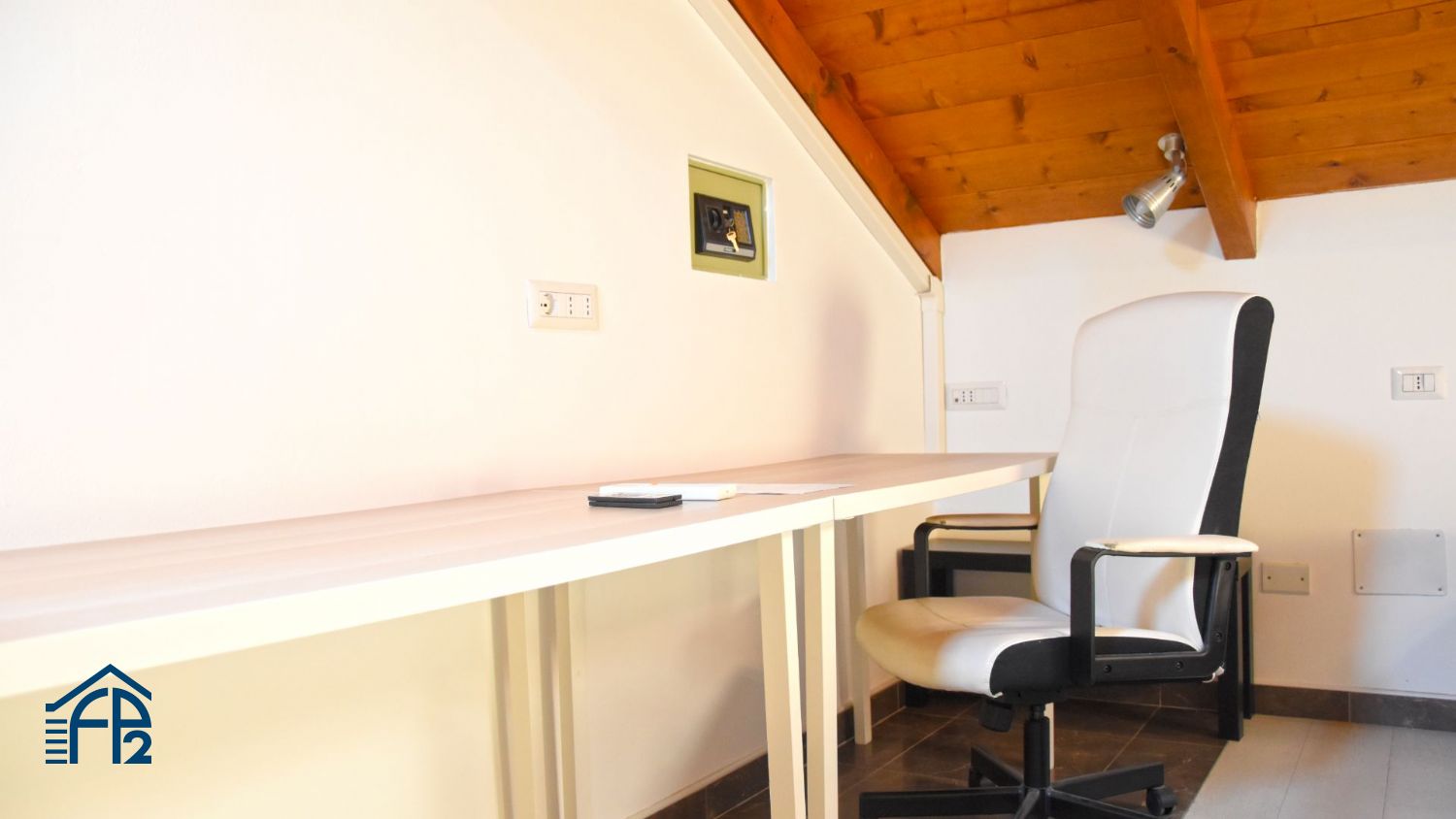 Appartamento su due livelli con terrazzo