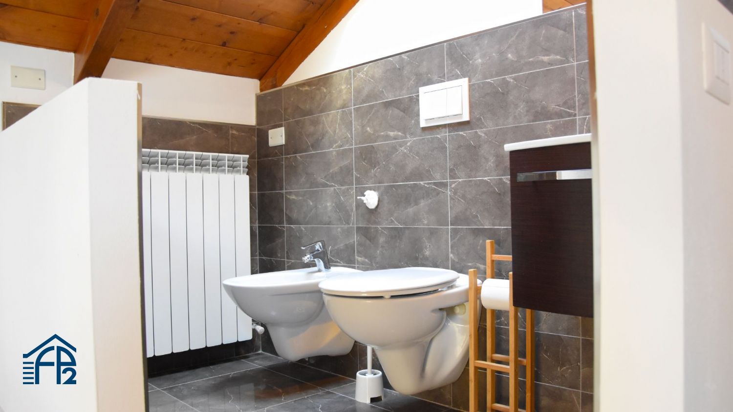 Appartamento su due livelli con terrazzo