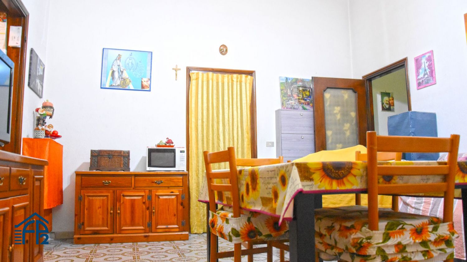 Villa con giardino