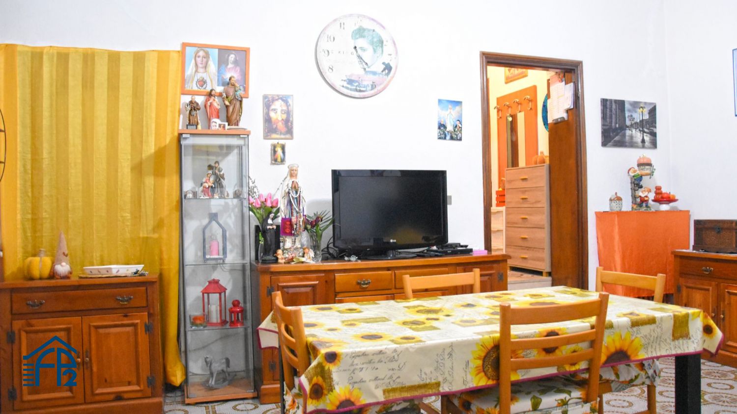 Villa con giardino