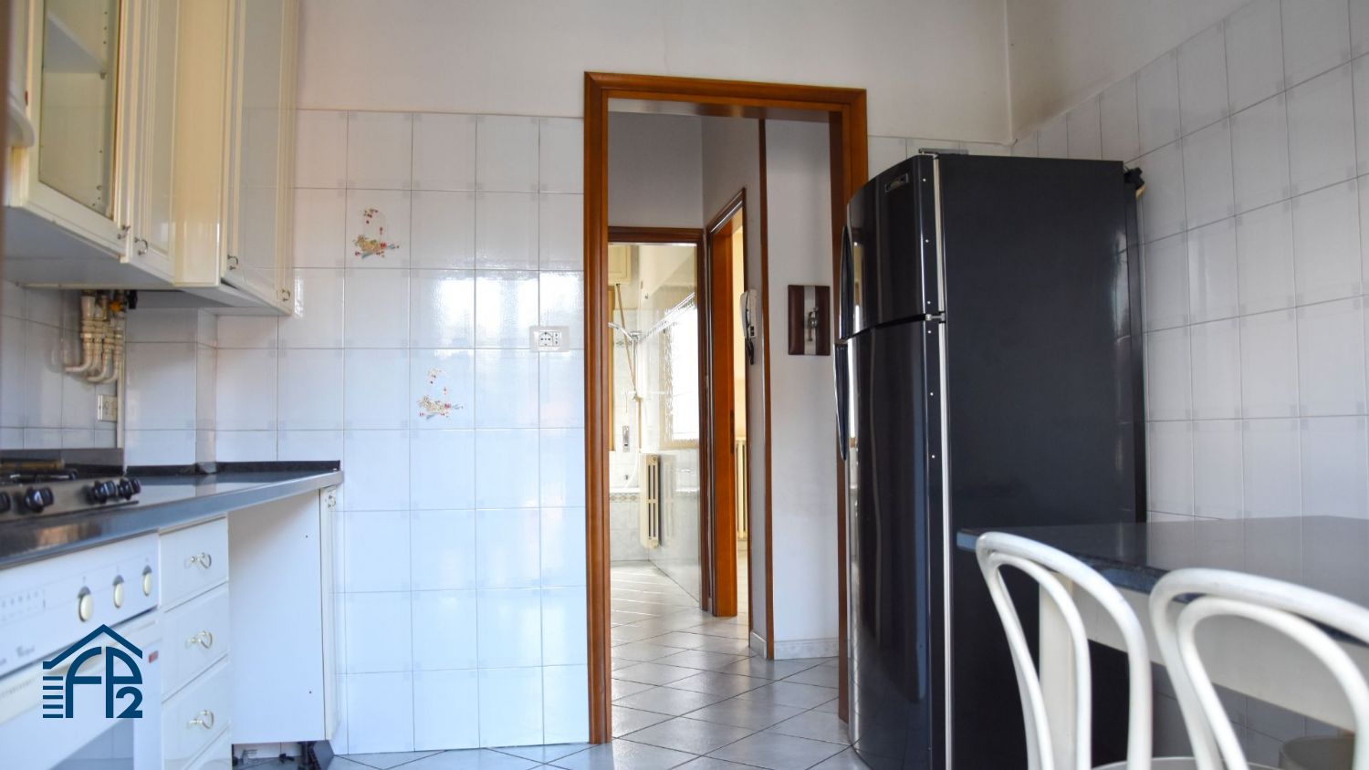 Bilocale con cucina abitabile
