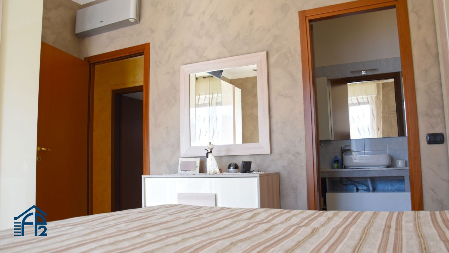 Trilocale con cucina abitabile