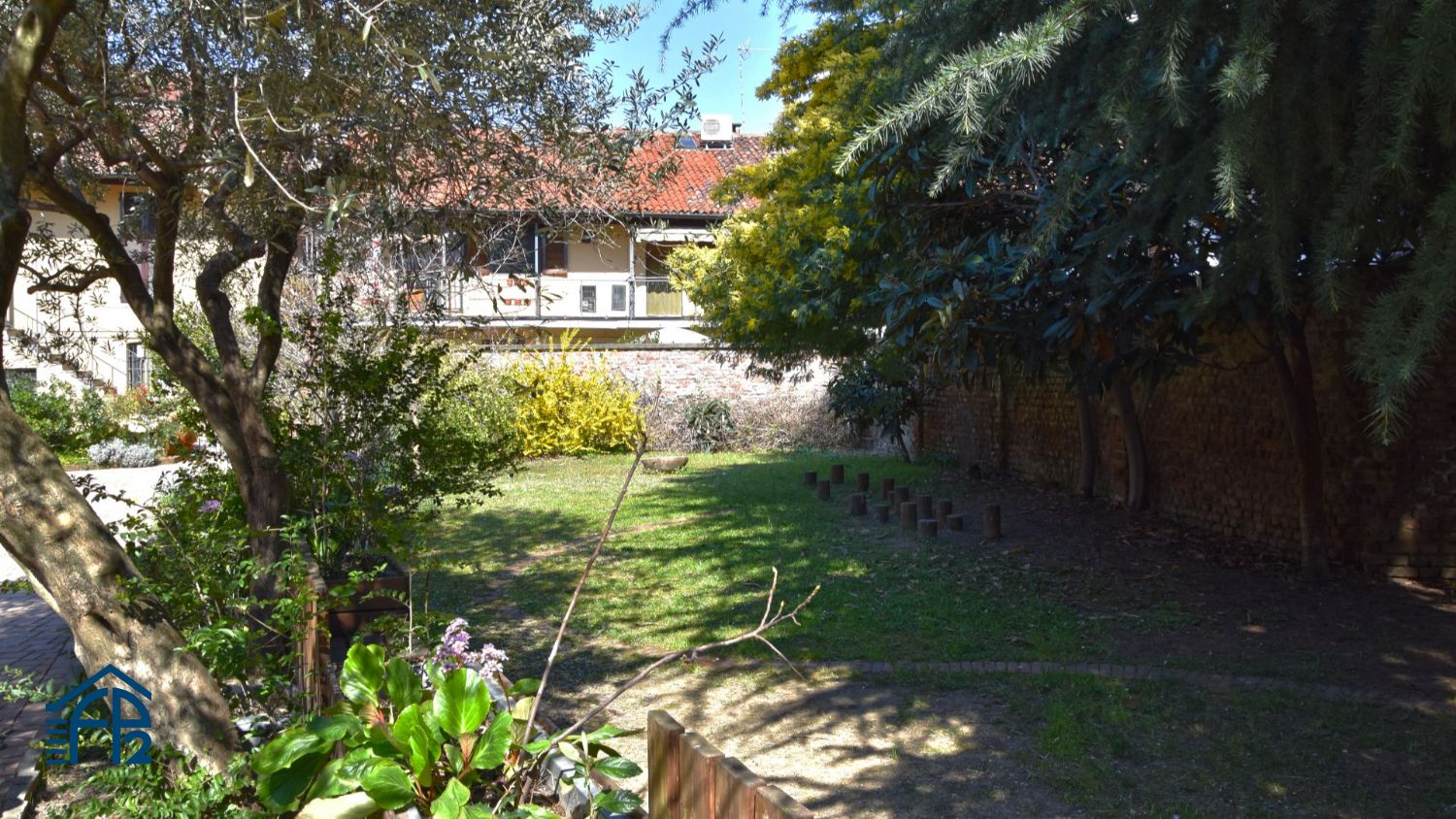 Trilocale su due livelli con terrazzo