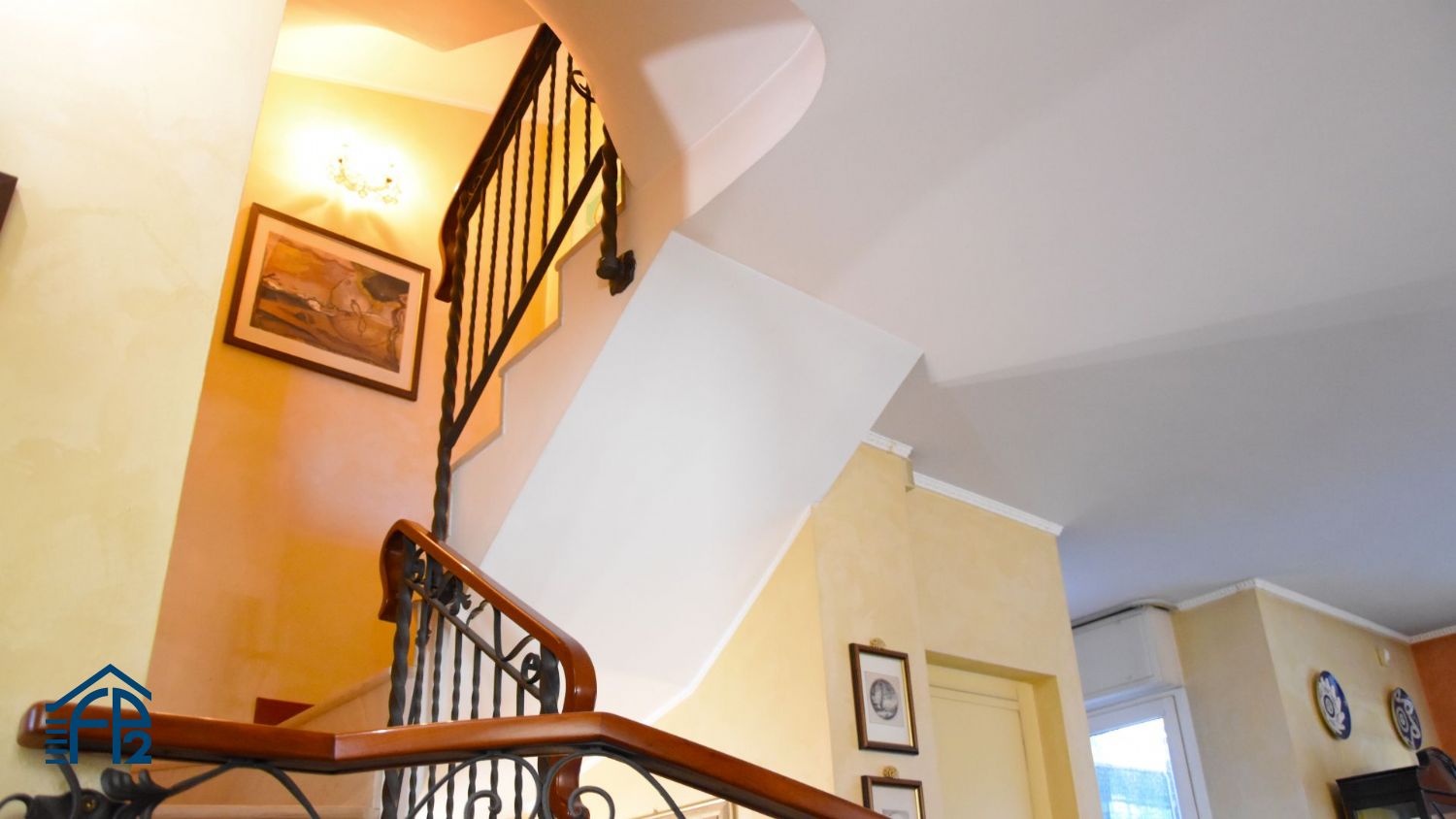 Villa con Giardino zona Isola