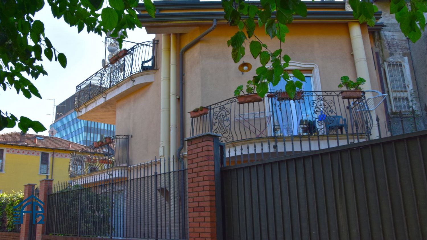 Villa con Giardino zona Isola