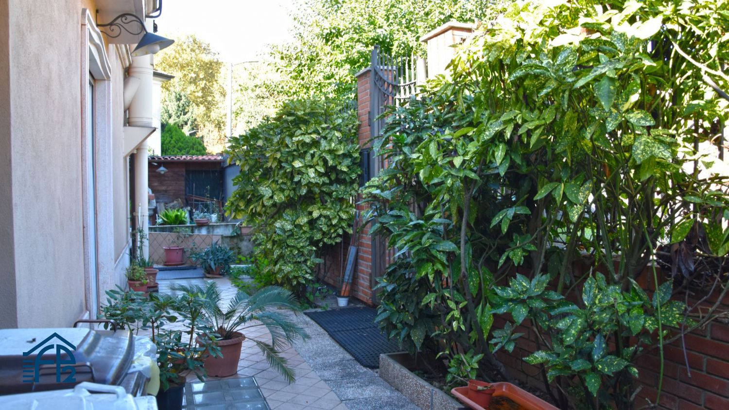 Villa con Giardino zona Isola