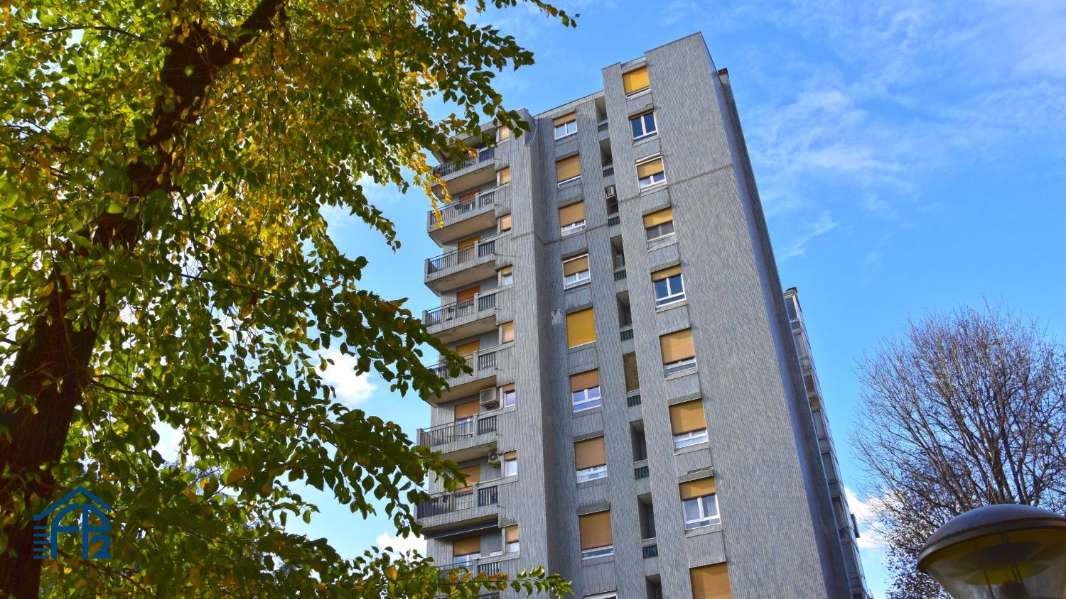 Trilocale in stabile signorile