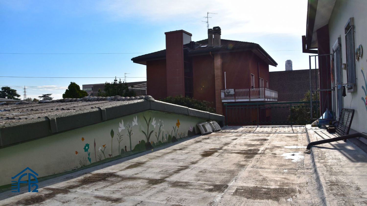 Casa Indipendente con Locale Commerciale