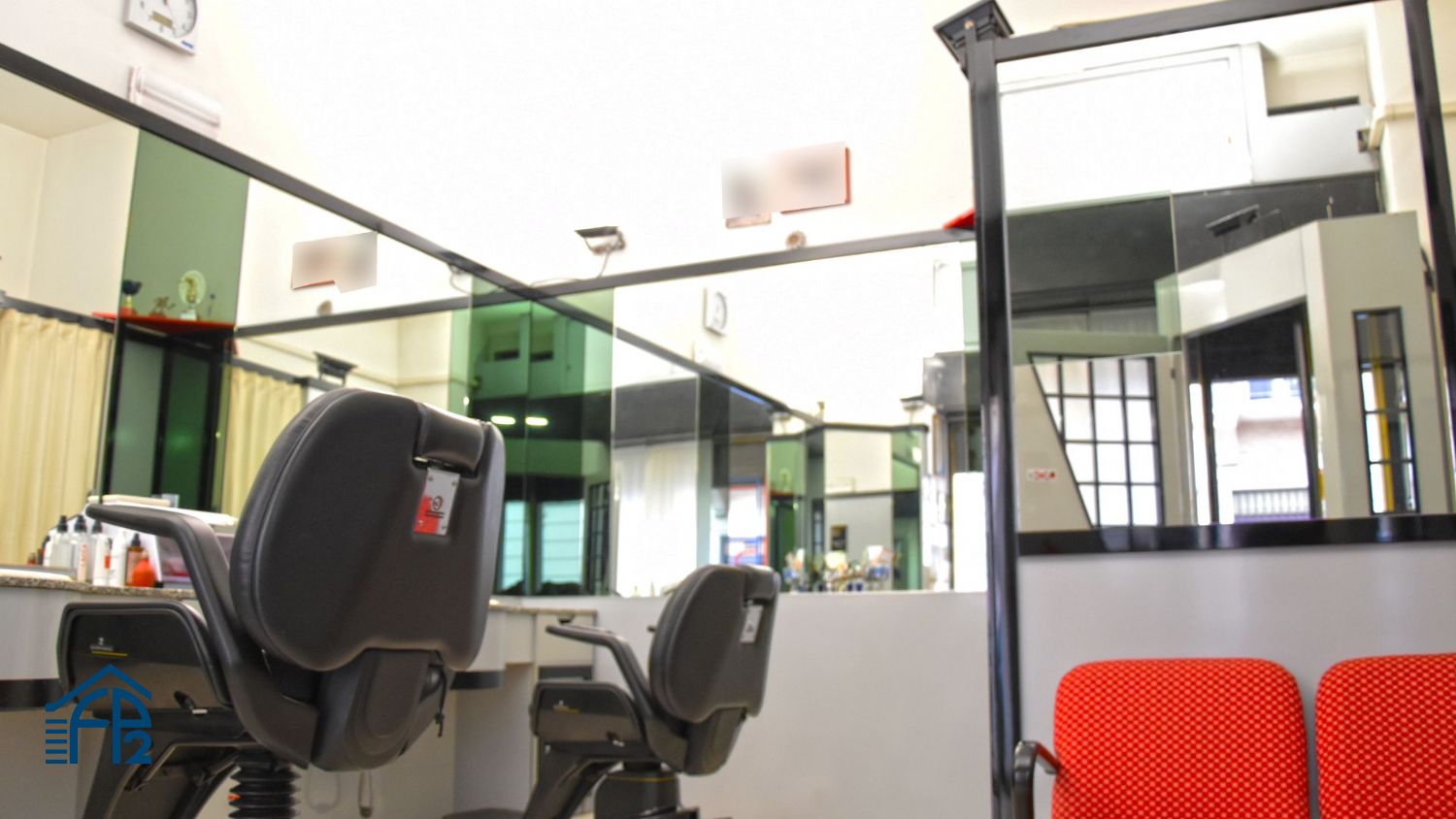 Negozio con una vetrina