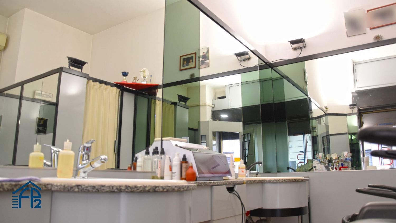 Negozio con una vetrina