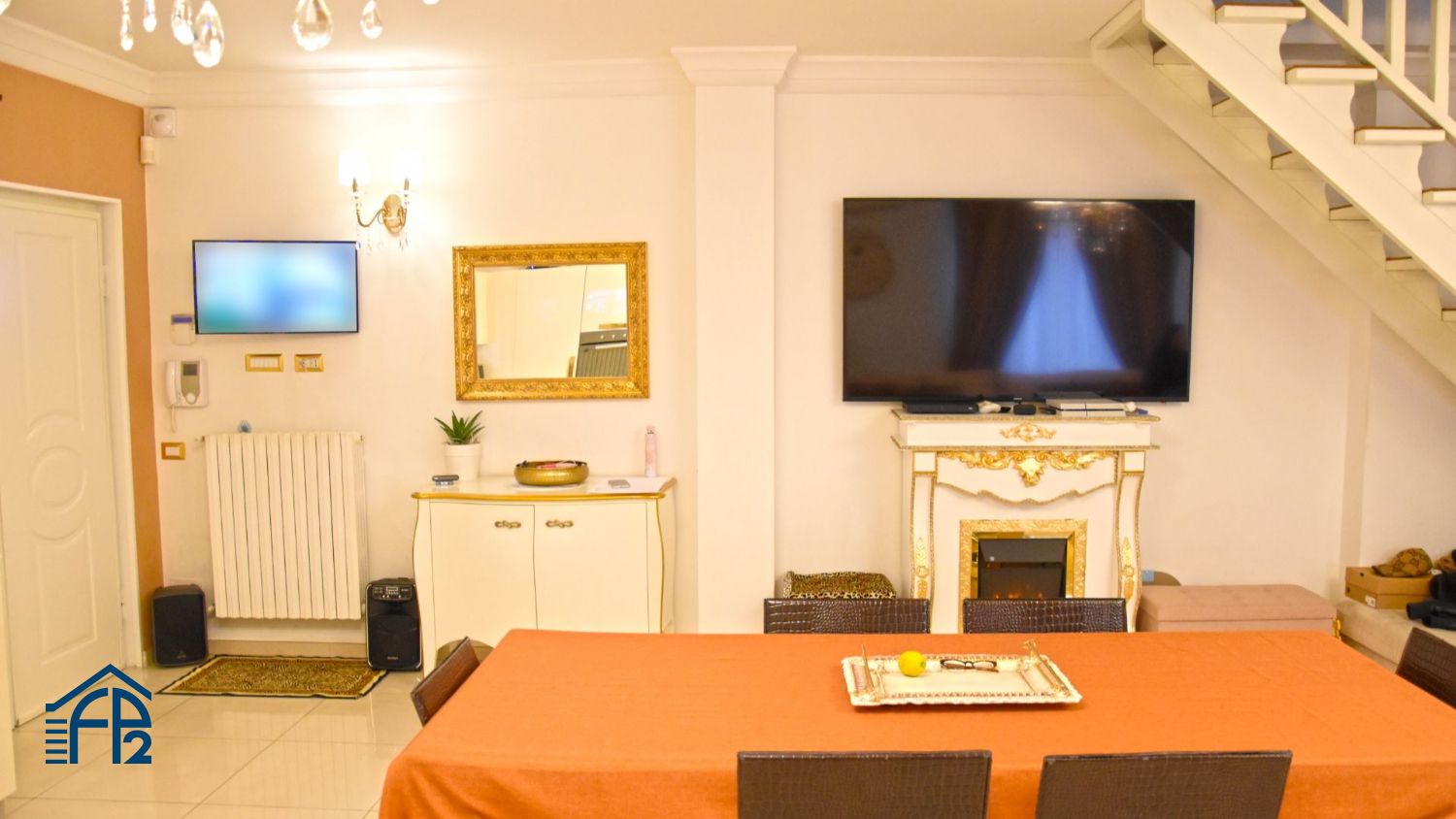 Porzione di Villa in Bifamiliare