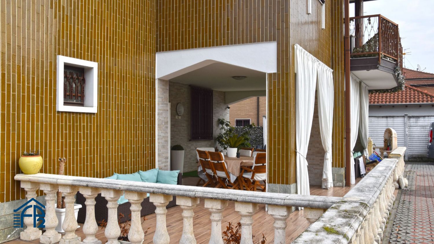 Porzione di Villa in Bifamiliare