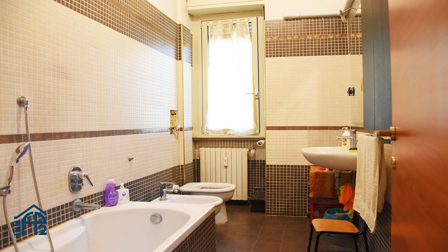 Trilocale con Doppi Servizi