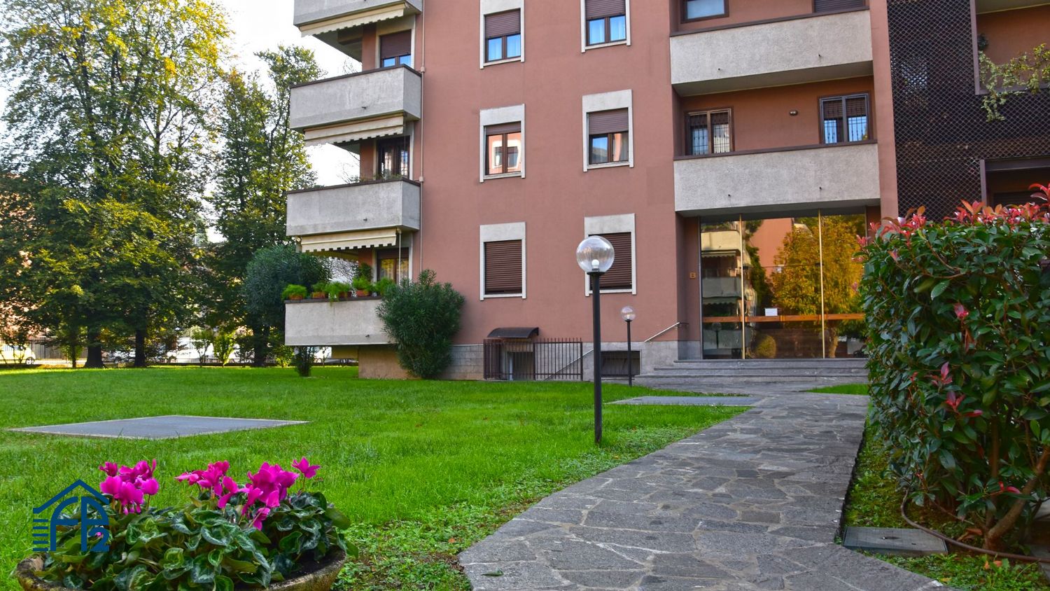 Trilocale Signorile con Terrazzino